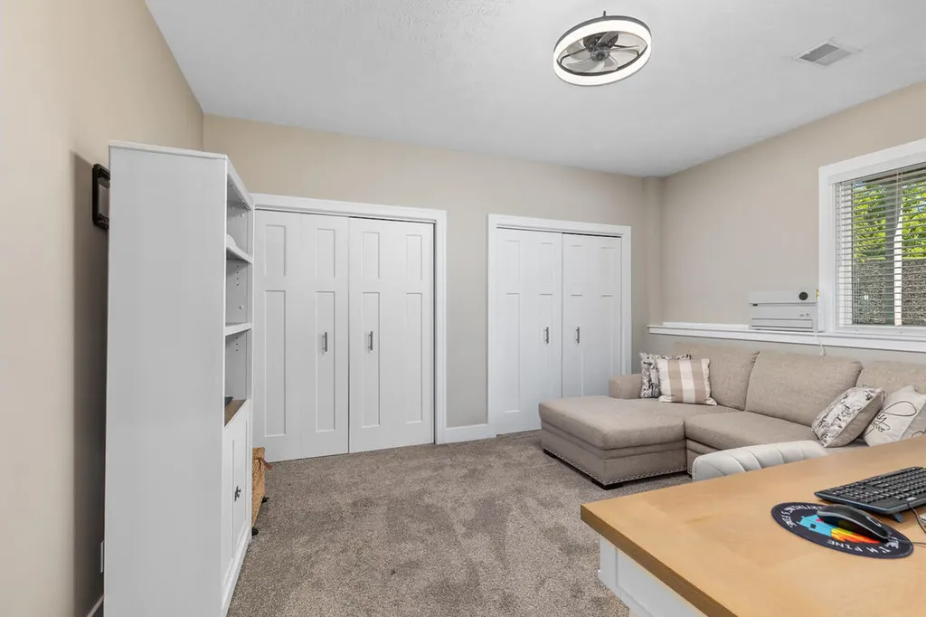9579 Arrowcrest Drive NE Courtland Township MI 49341