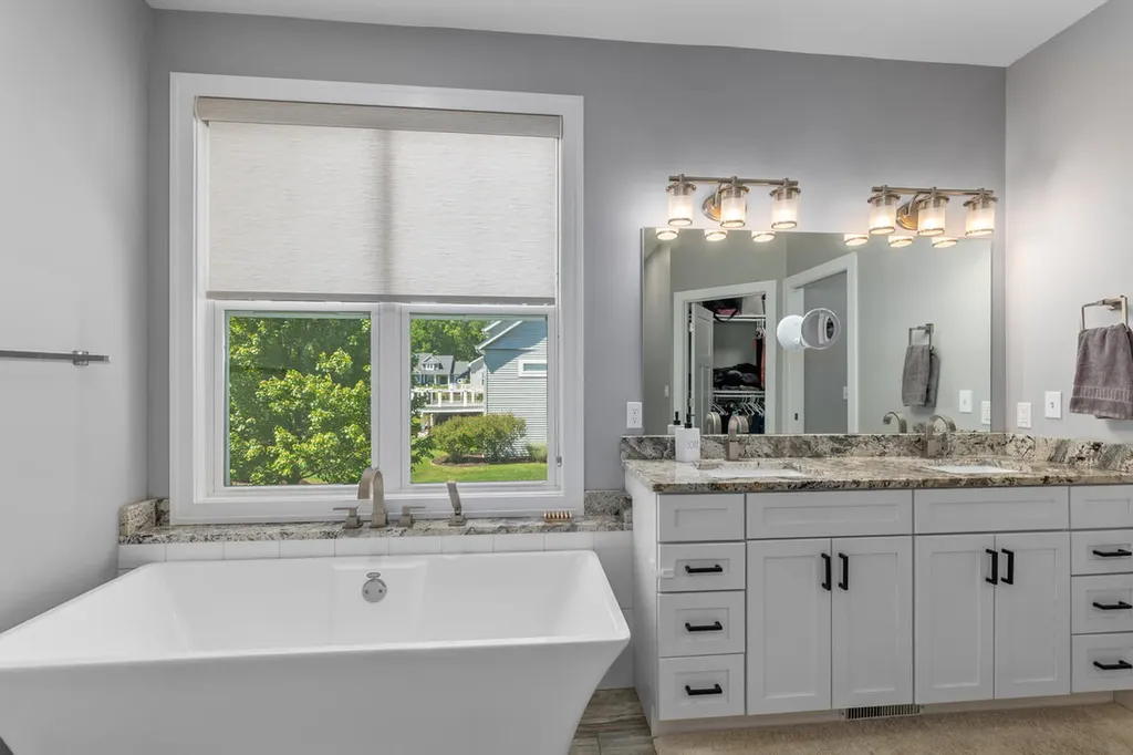 9579 Arrowcrest Drive NE Courtland Township MI 49341