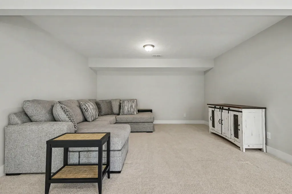 3474 Breezewood Court SE Kentwood City MI 49512