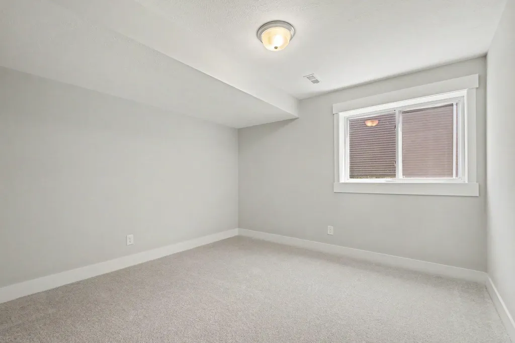 3474 Breezewood Court SE Kentwood City MI 49512