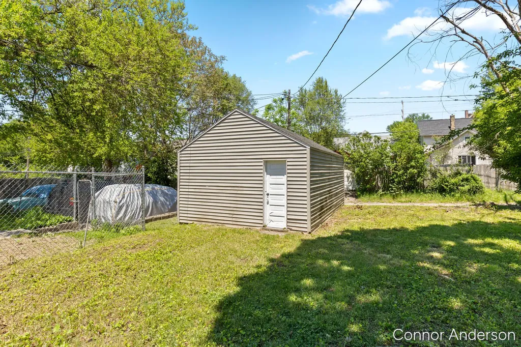 635 Worden Street SE Grand Rapids City MI 49507