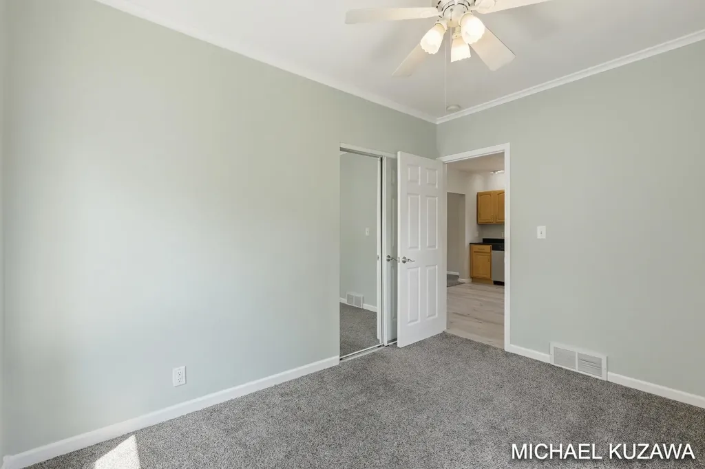 1438 Pennoyer Avenue Grand Haven City MI 49417
