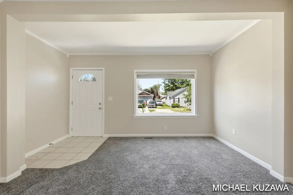 1438 Pennoyer Avenue Grand Haven City MI 49417