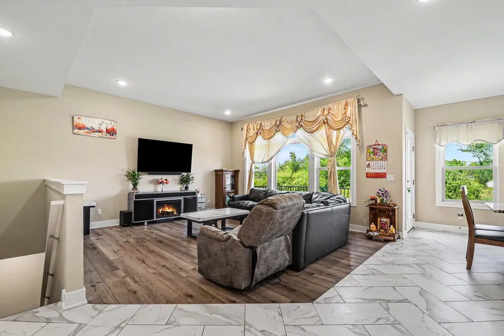6549 Creekside View Drive SE Gaines Charter Township MI 49508