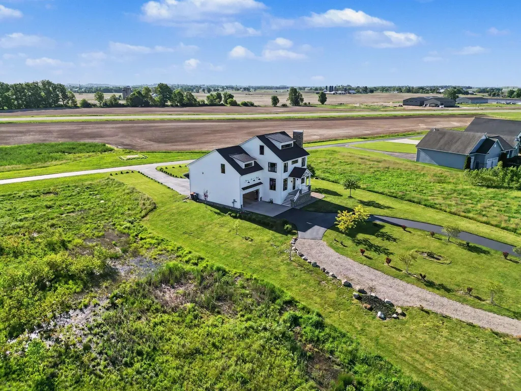 2906 Air Park Drive Zeeland Charter Township MI 49464