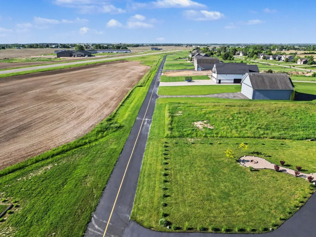 2906 Air Park Drive Zeeland Charter Township MI 49464