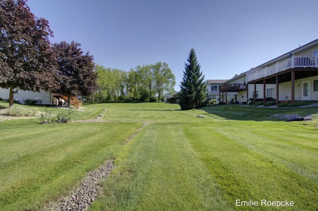 1183 Kensington Street NW Walker City MI 49534