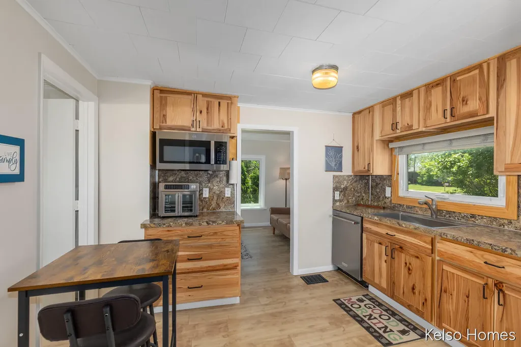259 Floyd Street SW Wyoming City MI 49548