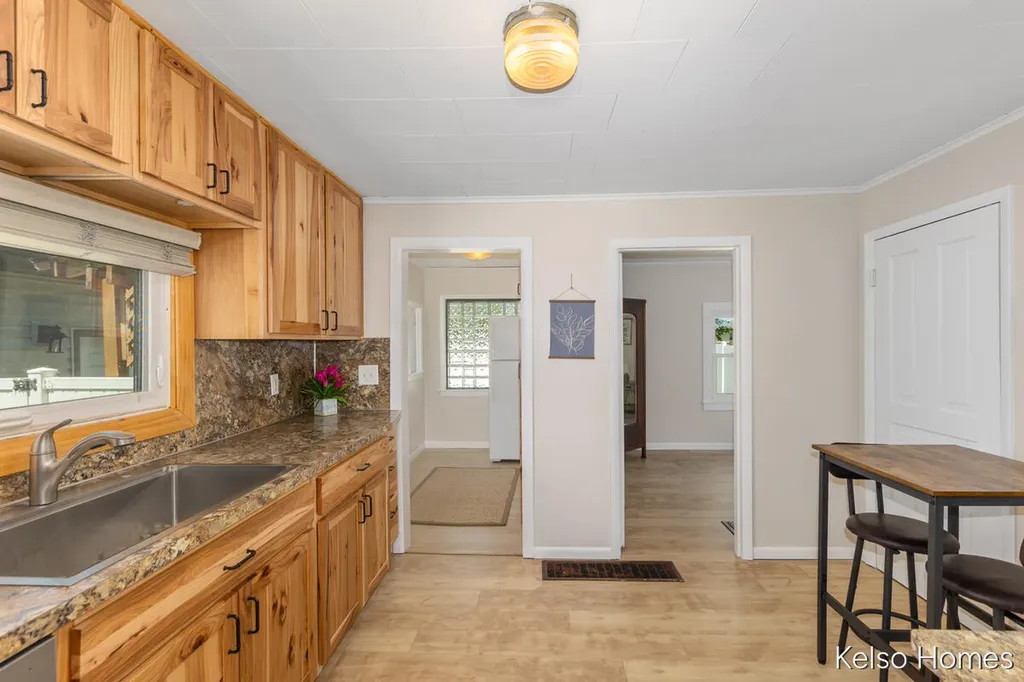 259 Floyd Street SW Wyoming City MI 49548