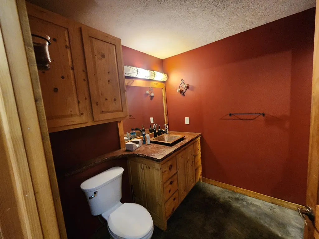 685 129th Avenue Wayland Township MI 49344