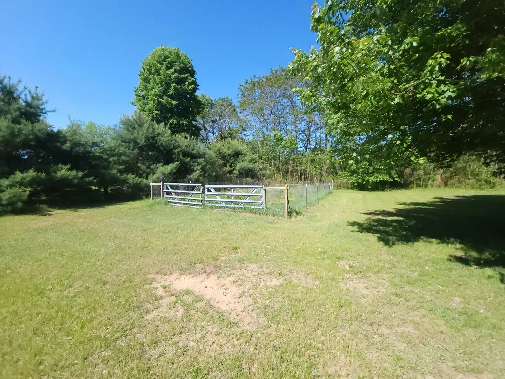 685 129th Avenue Wayland Township MI 49344