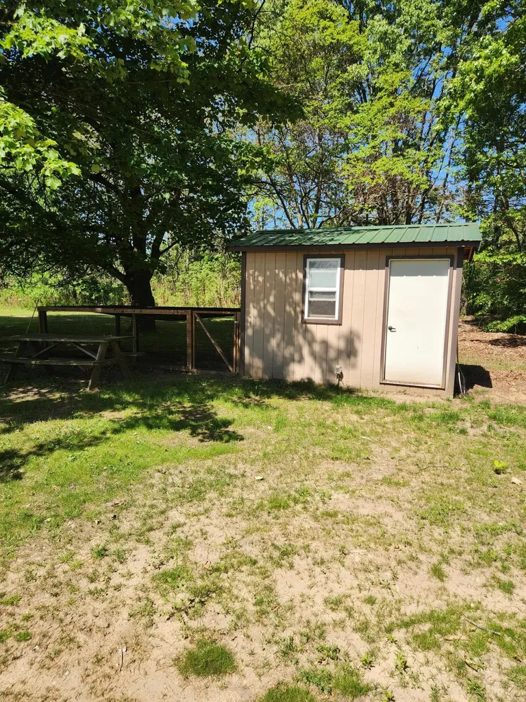 685 129th Avenue Wayland Township MI 49344
