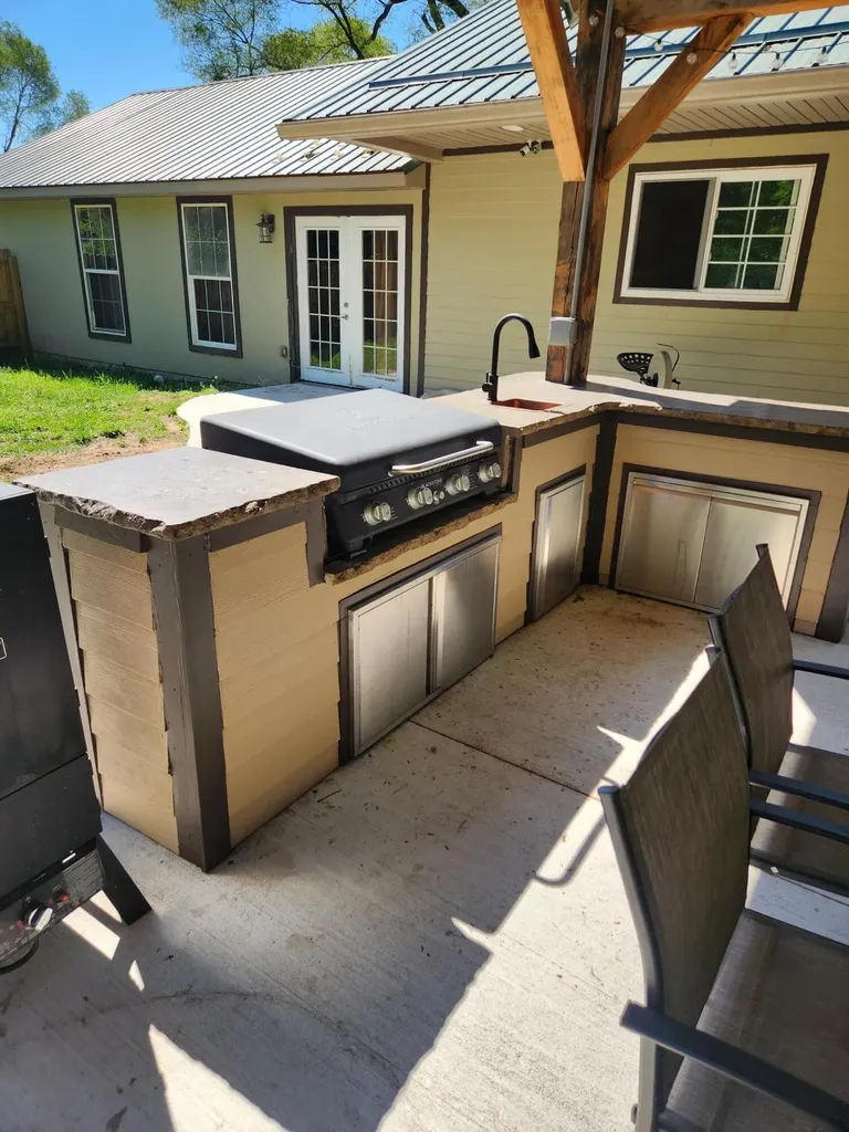 685 129th Avenue Wayland Township MI 49344