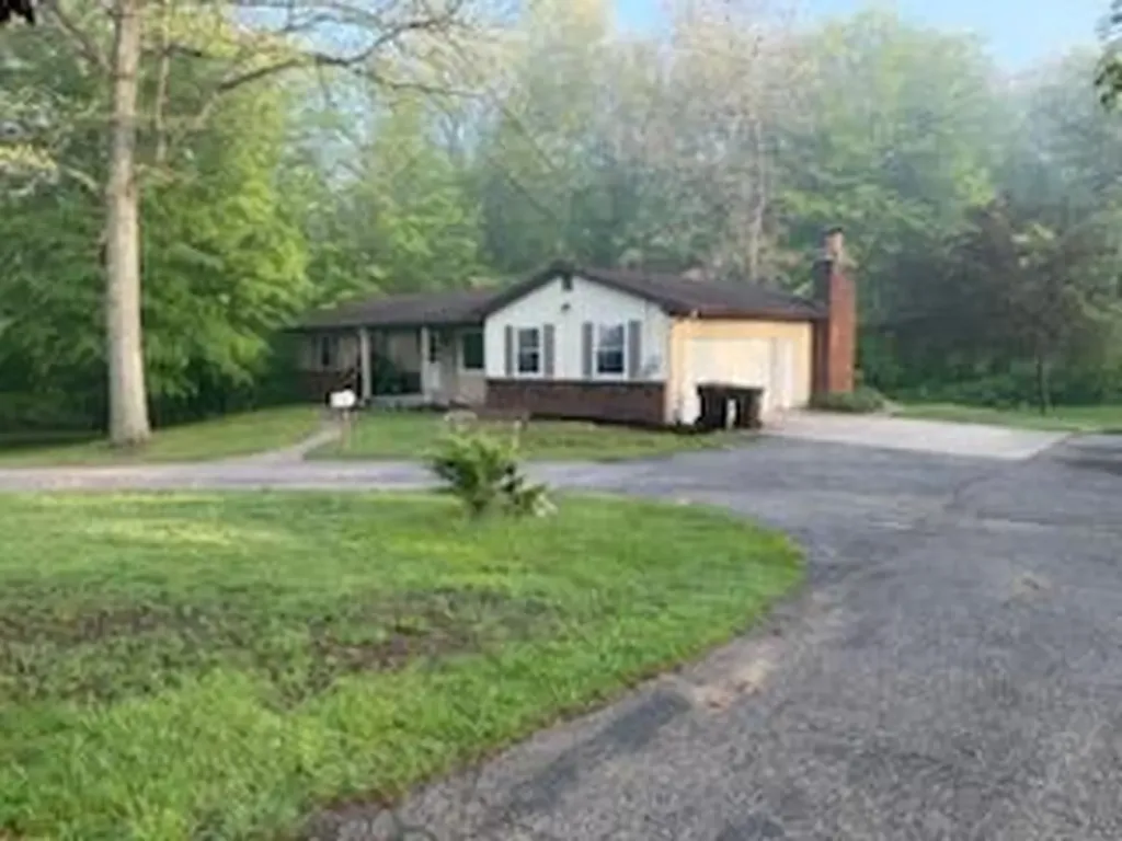 5841 13 Mile Road NE Courtland Township MI 49341