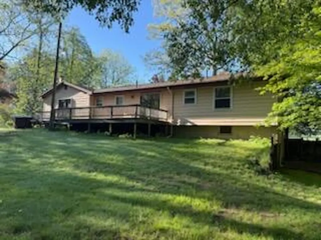 5841 13 Mile Road NE Courtland Township MI 49341