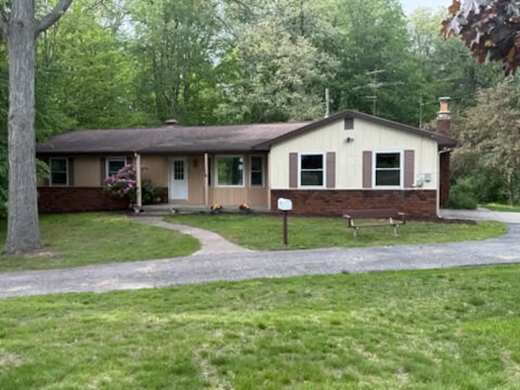 5841 13 Mile Road NE Courtland Township MI 49341