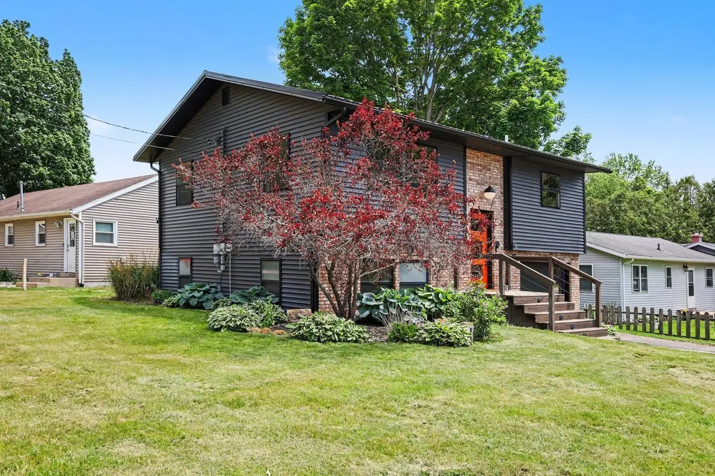 2865 S Patterson Road Yankee Springs Township MI 49348