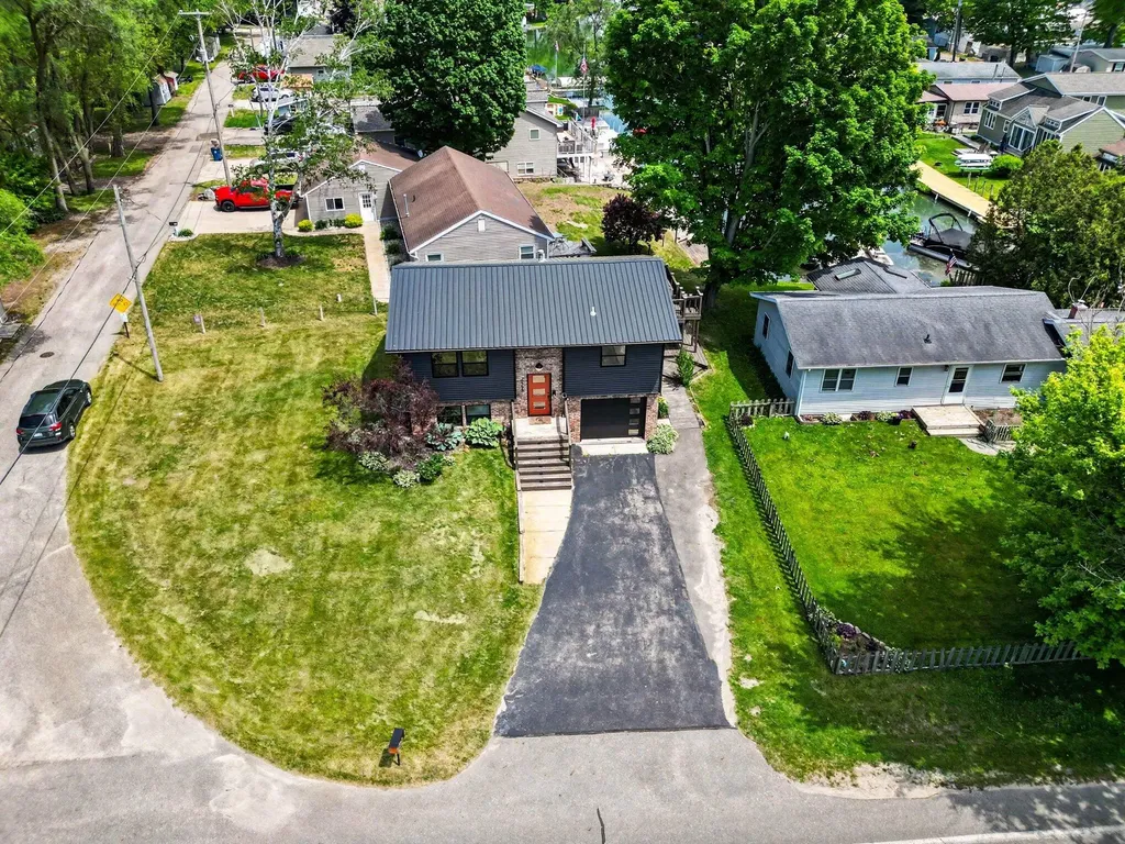 2865 S Patterson Road Yankee Springs Township MI 49348