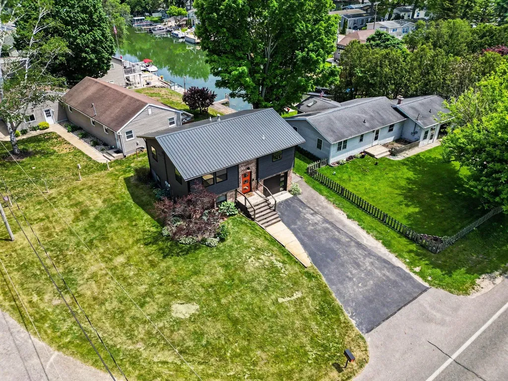 2865 S Patterson Road Yankee Springs Township MI 49348