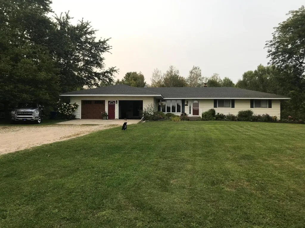 7208 W Dickerson Lake Road Pine Township MI 48838