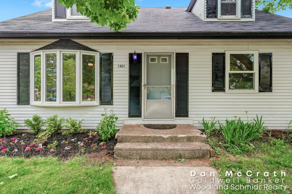 1401 Sibley Street Lowell Charter Township MI 49331