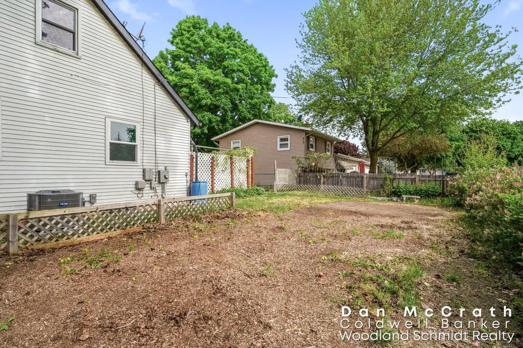 1401 Sibley Street Lowell Charter Township MI 49331