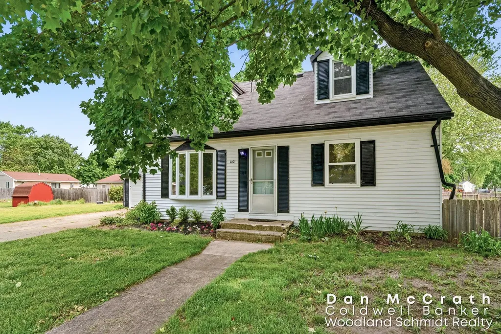 1401 Sibley Street Lowell Charter Township MI 49331