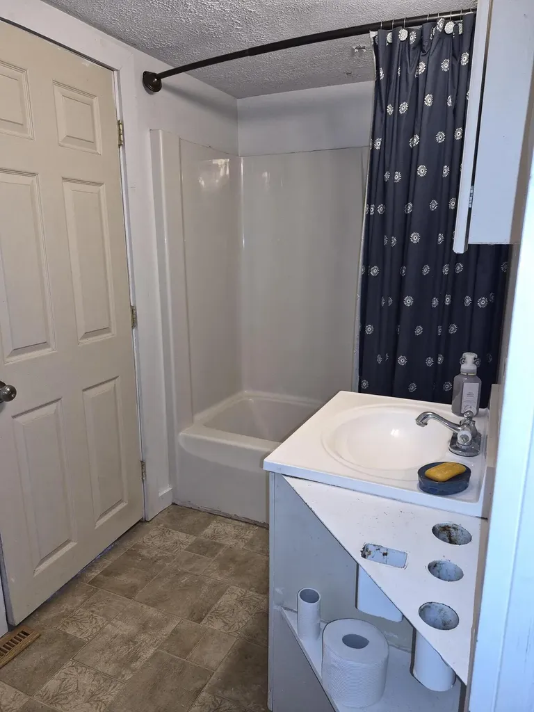 17125 Tyrone Avenue Tyrone Township MI 49330
