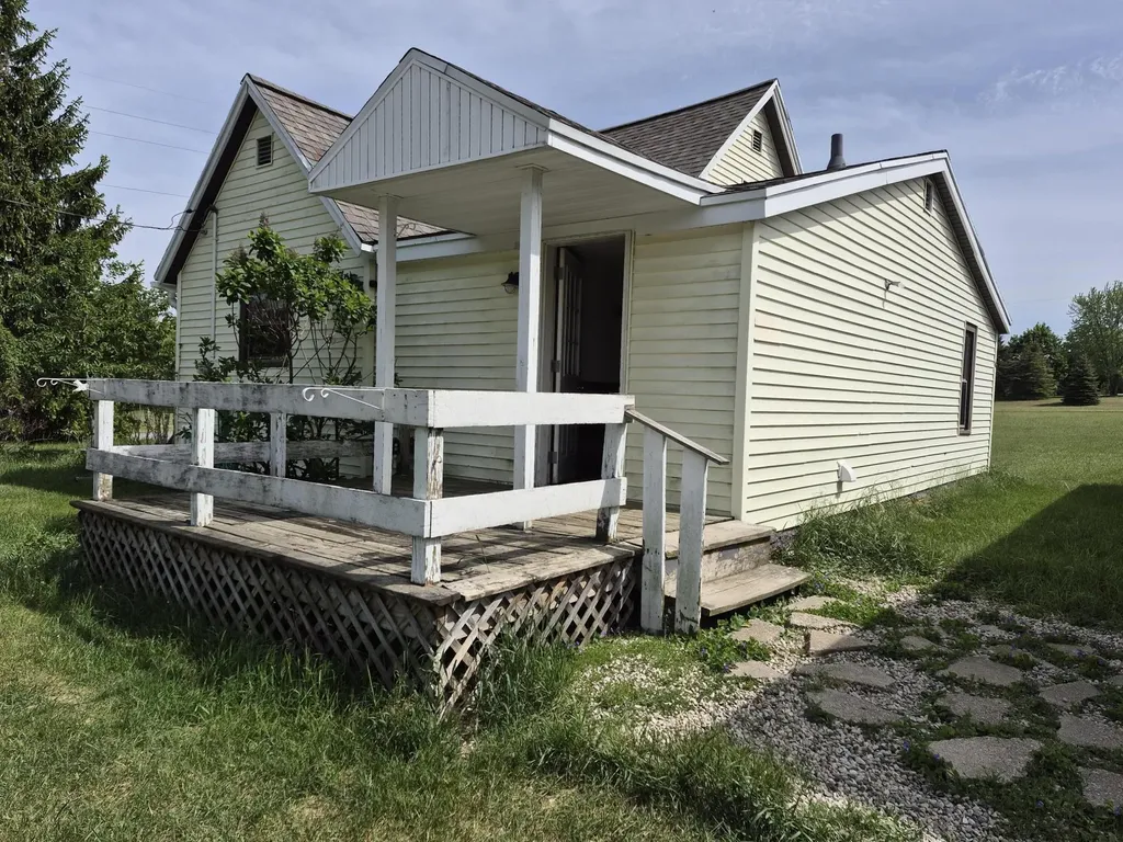 17125 Tyrone Avenue Tyrone Township MI 49330