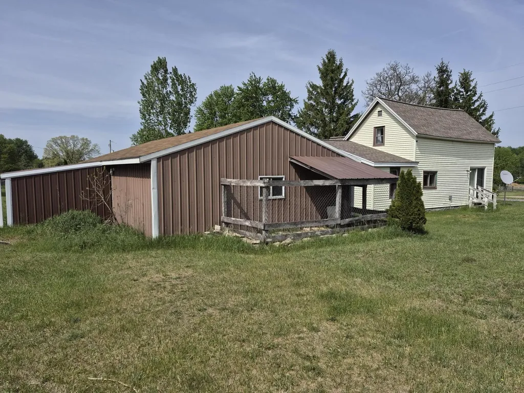 17125 Tyrone Avenue Tyrone Township MI 49330