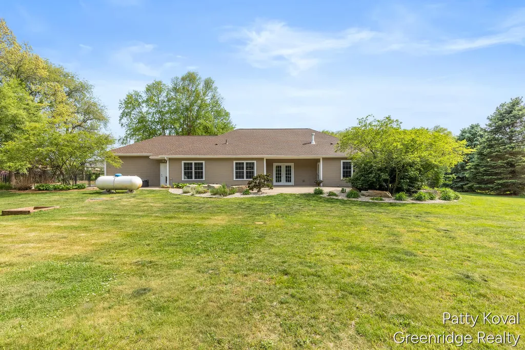 4454 Foxmoor Court Irving Township MI 49333