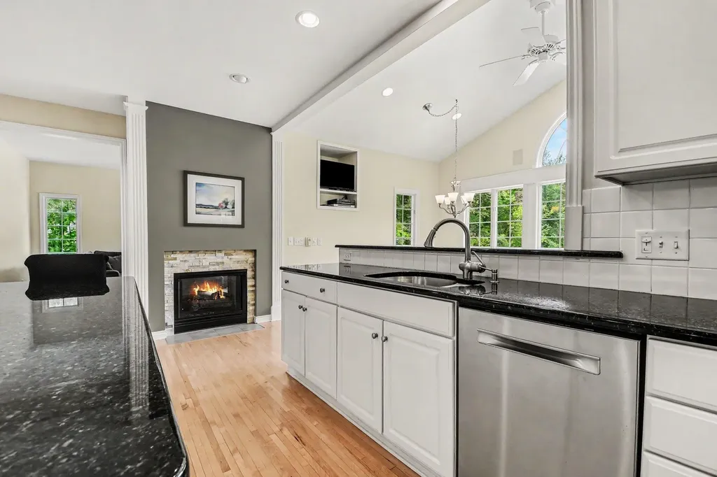 10310 E Rivershore Drive SE Caledonia Township MI 49302