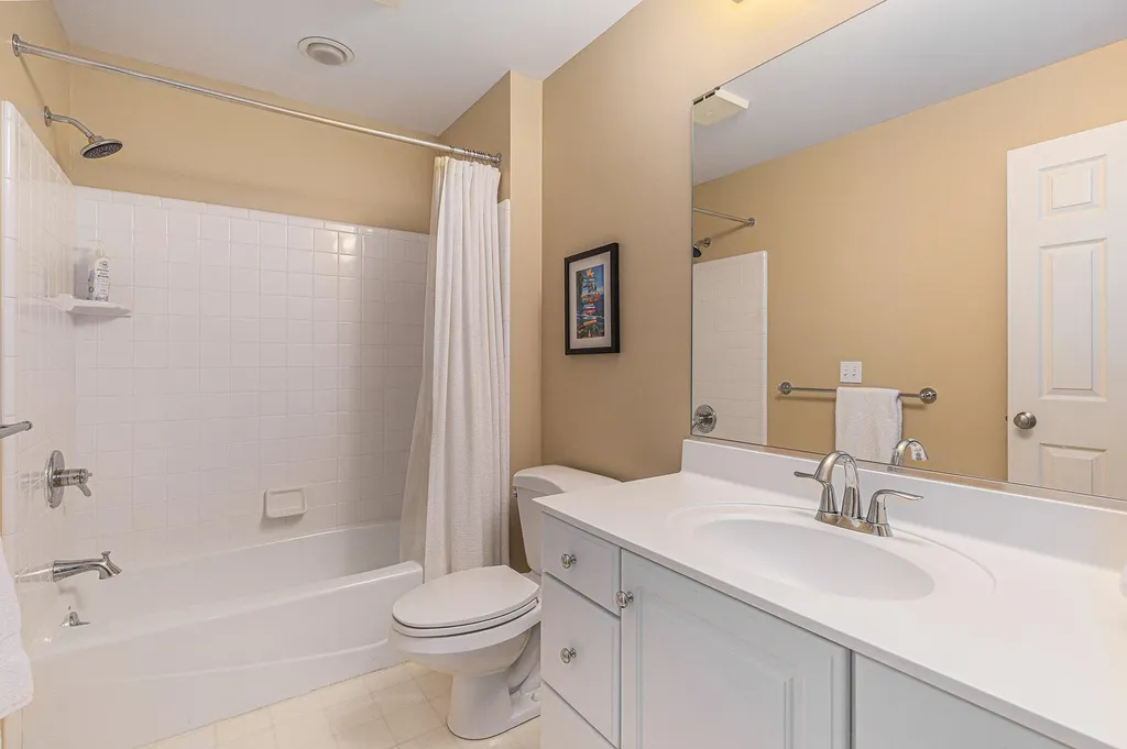 10310 E Rivershore Drive SE Caledonia Township MI 49302