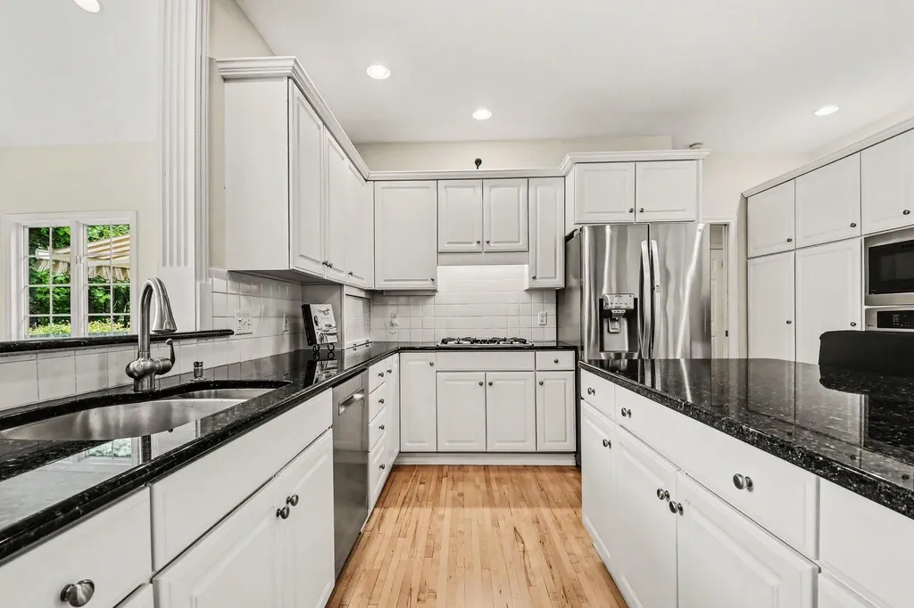 10310 E Rivershore Drive SE Caledonia Township MI 49302