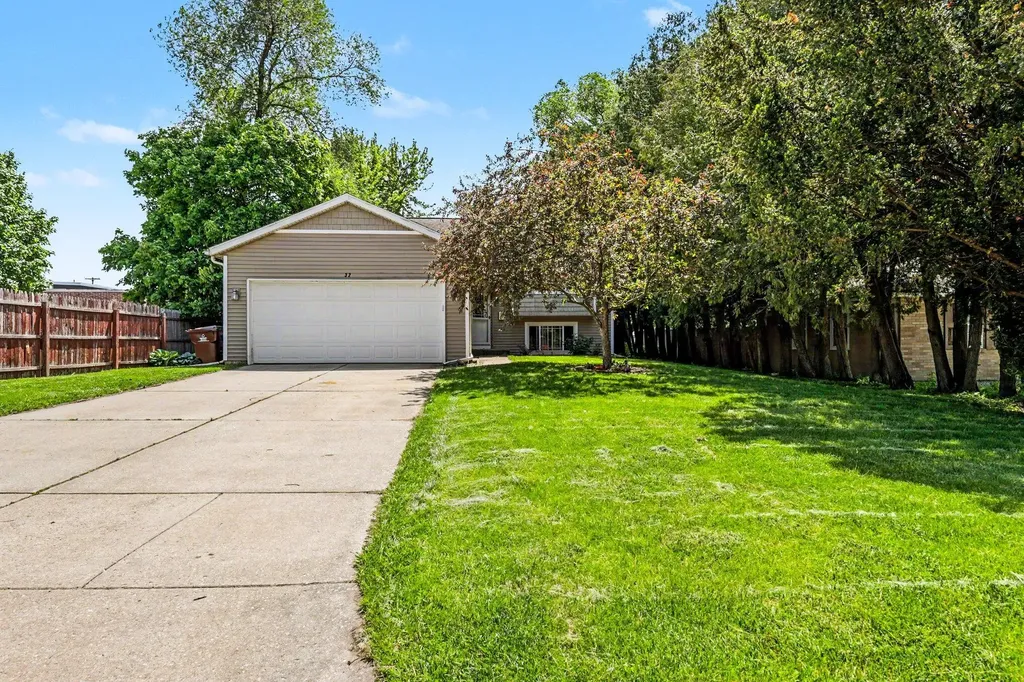 32 W Averill Street Sparta Village MI 49345