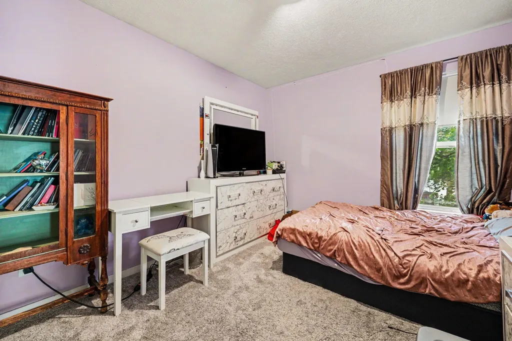 32 W Averill Street Sparta Village MI 49345