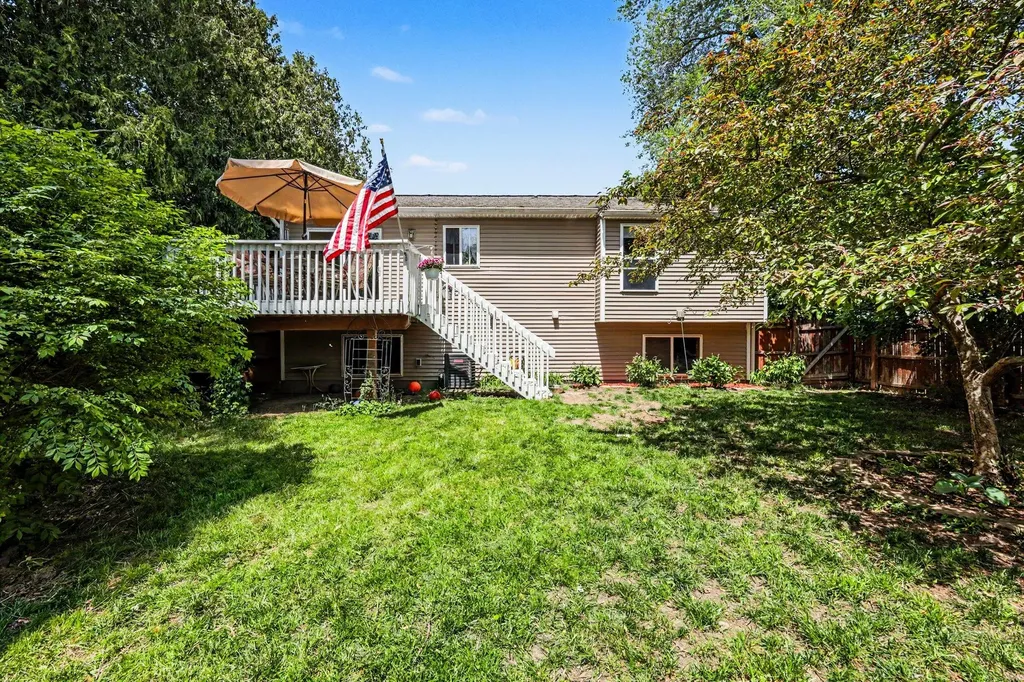 32 W Averill Street Sparta Village MI 49345