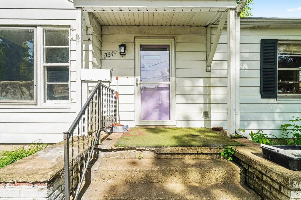 364 East Avenue N Battle Creek City MI 49017