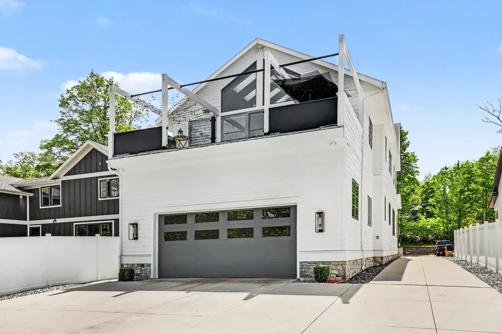 7187 Bronson Street SE Ada Township MI 49301
