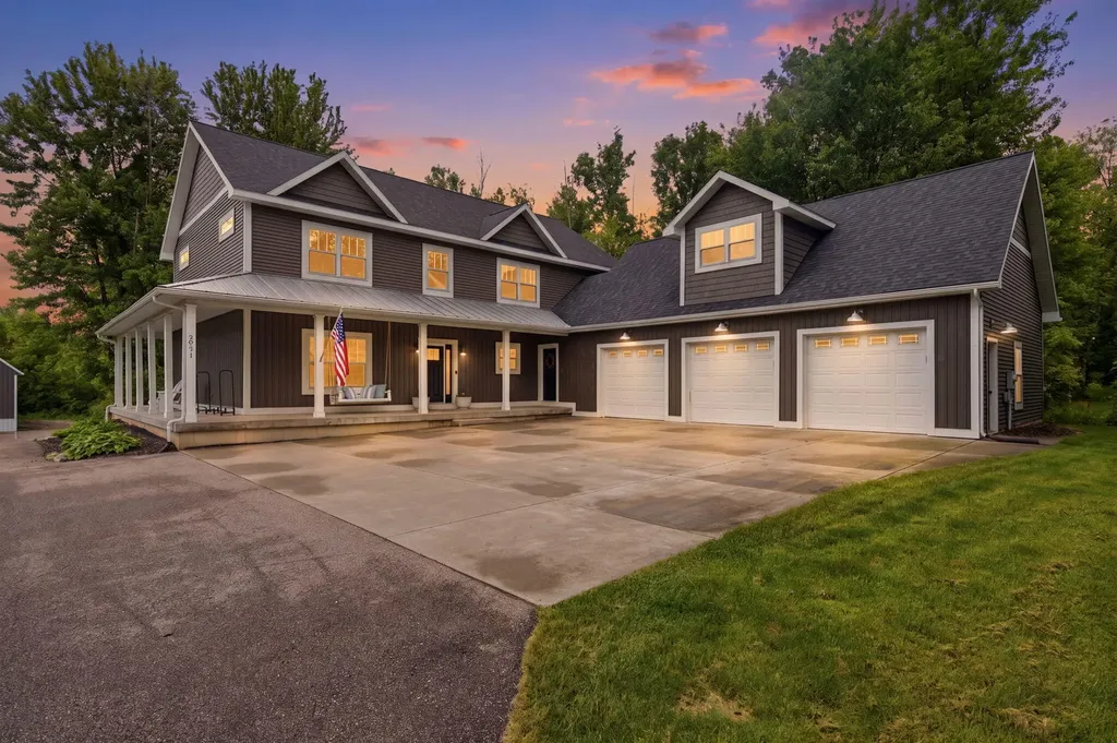 2971 Thrasher Lane Jamestown Charter Township MI 49426