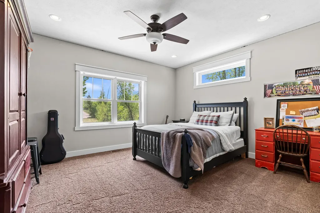 2971 Thrasher Lane Jamestown Charter Township MI 49426
