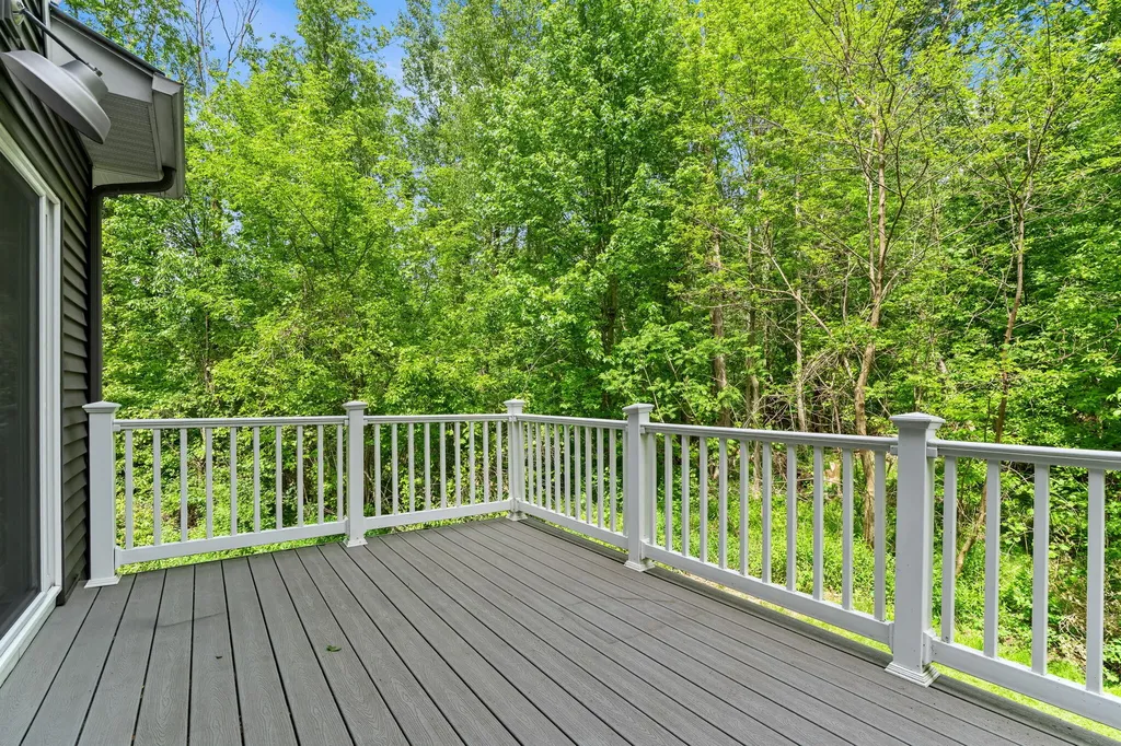 2971 Thrasher Lane Jamestown Charter Township MI 49426