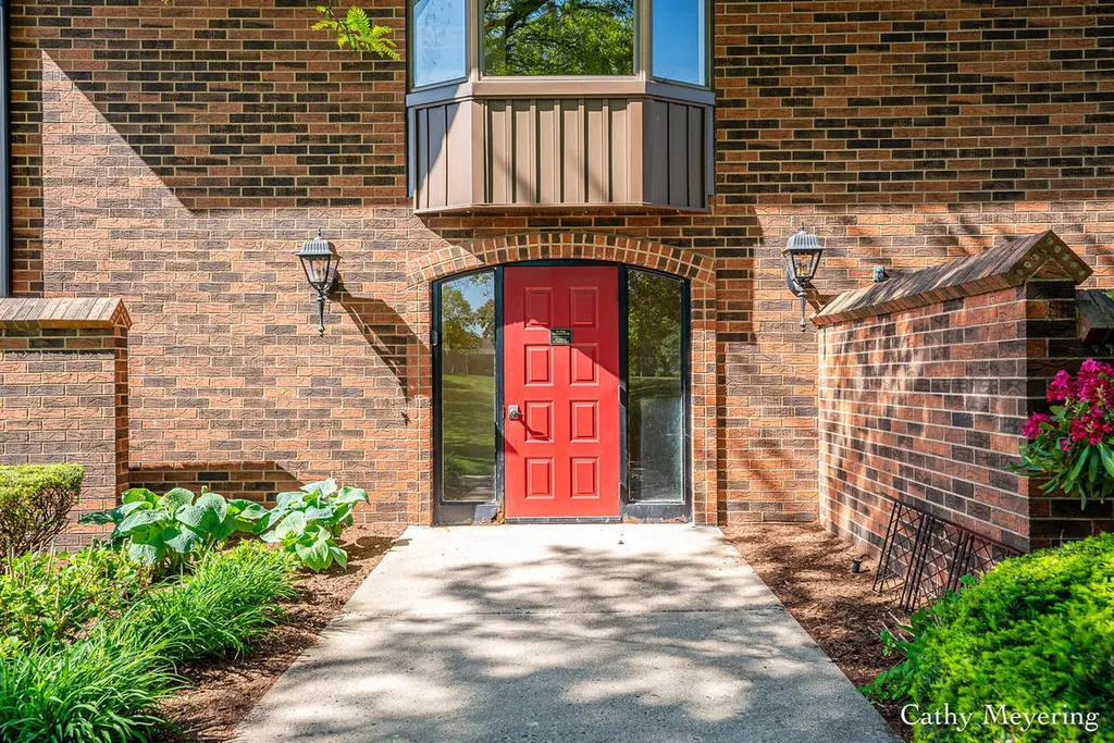 3181 Charlevoix Drive SE Cascade Charter Township MI 49546