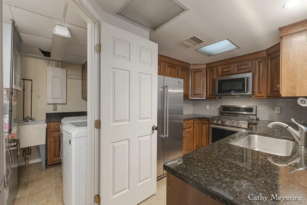 3181 Charlevoix Drive SE Cascade Charter Township MI 49546