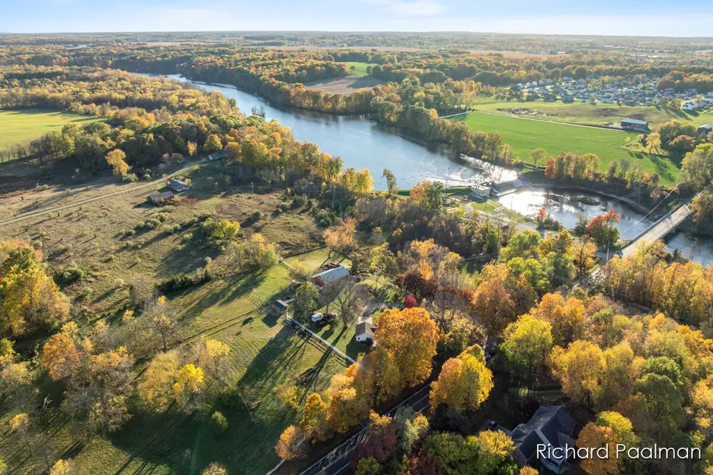 7472 84th Street SE Caledonia Township MI 49316