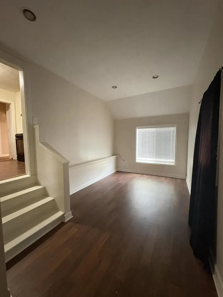 2339 Camden Avenue SW Wyoming City MI 49519