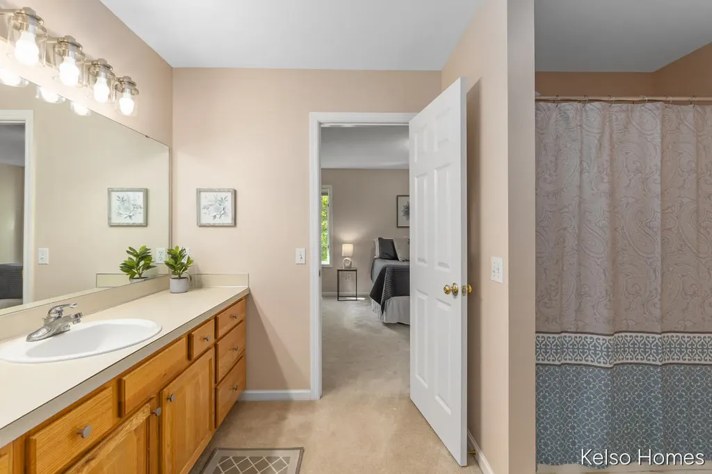 2009 Bryceway Court NE Grand Rapids City MI 49505