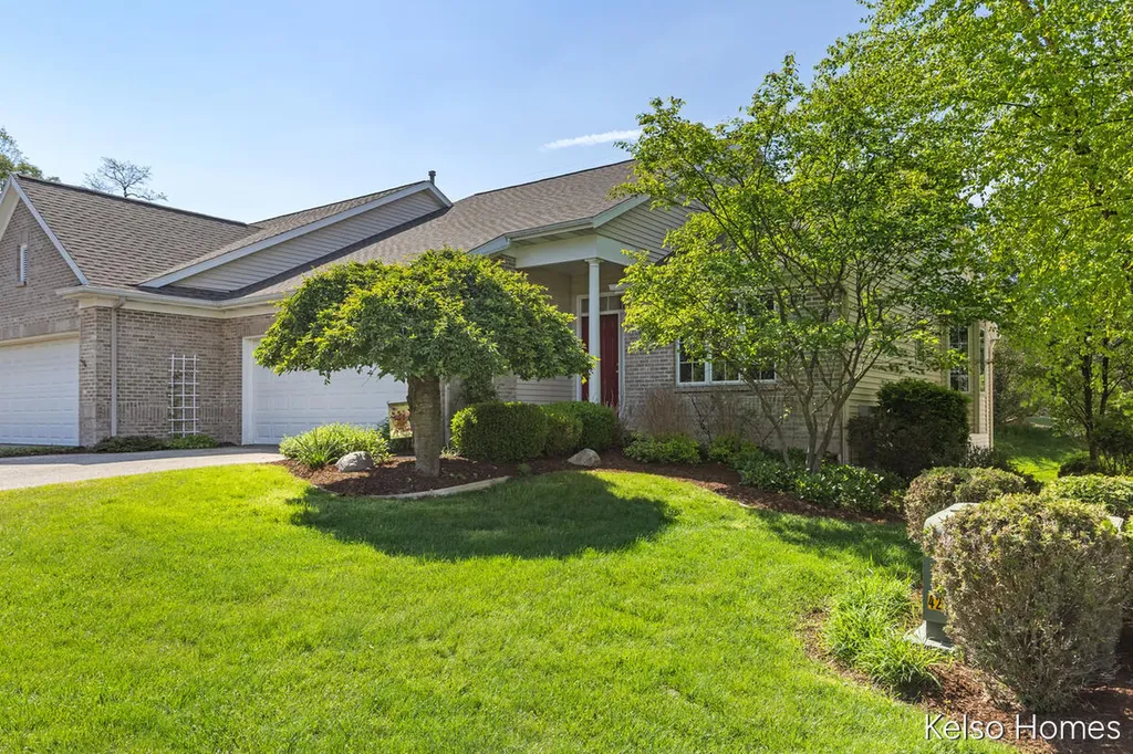 2009 Bryceway Court NE Grand Rapids City MI 49505