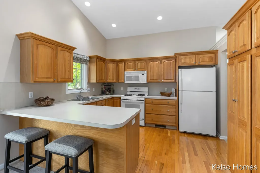 2009 Bryceway Court NE Grand Rapids City MI 49505