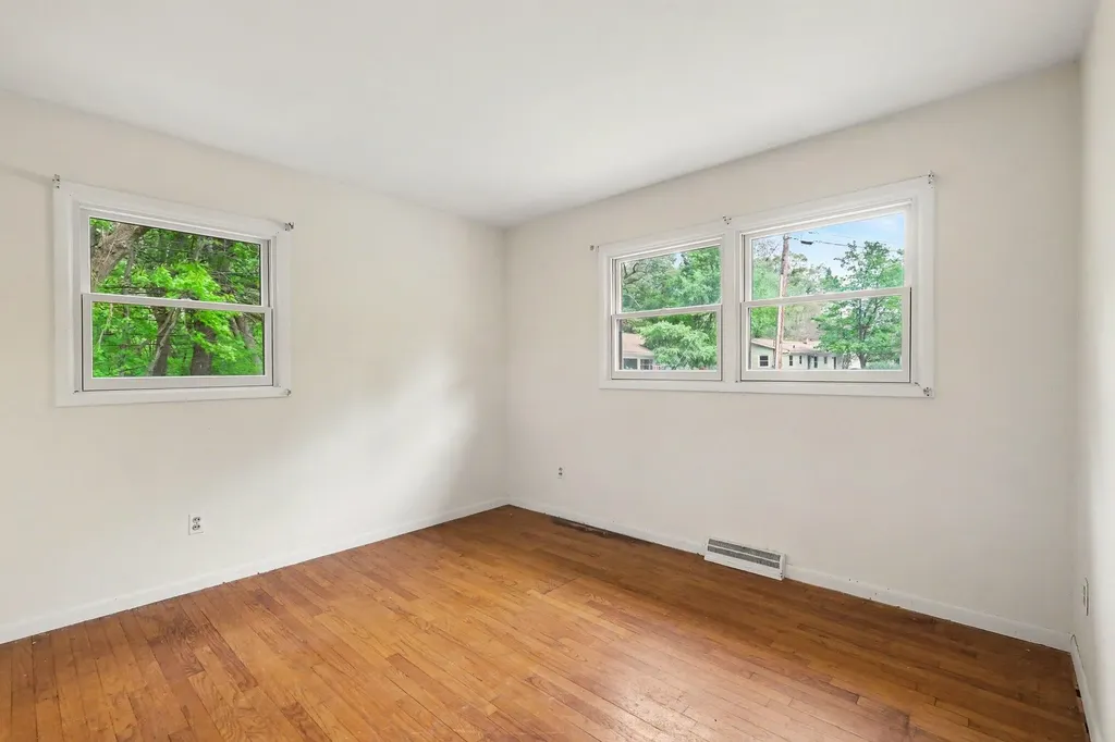 4300 Rezen Court NE Plainfield Charter Township MI 49341